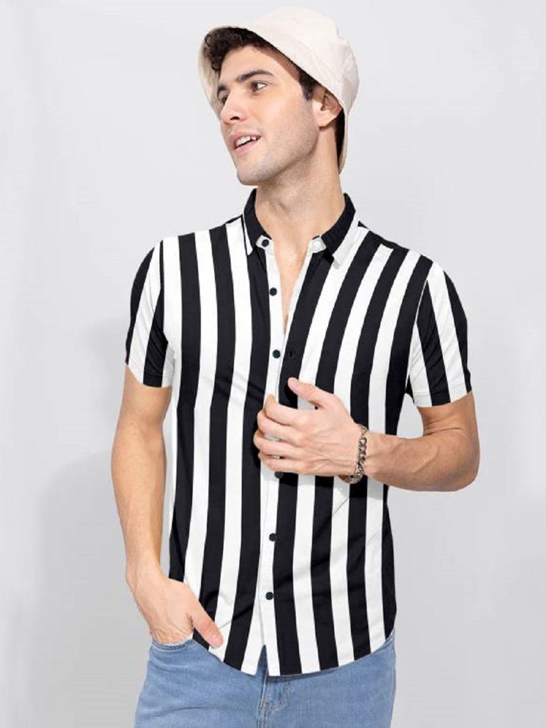 

iCome Men Spread Collar Vertical Striped Casual Shirt, White