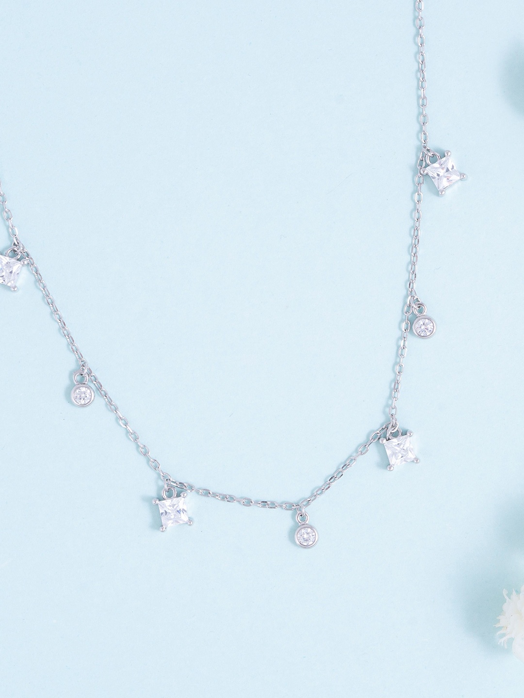 

GLYTERS 925 Sterling Silver Rhodium-Plated Artificial Stone Studded Minimal Necklace