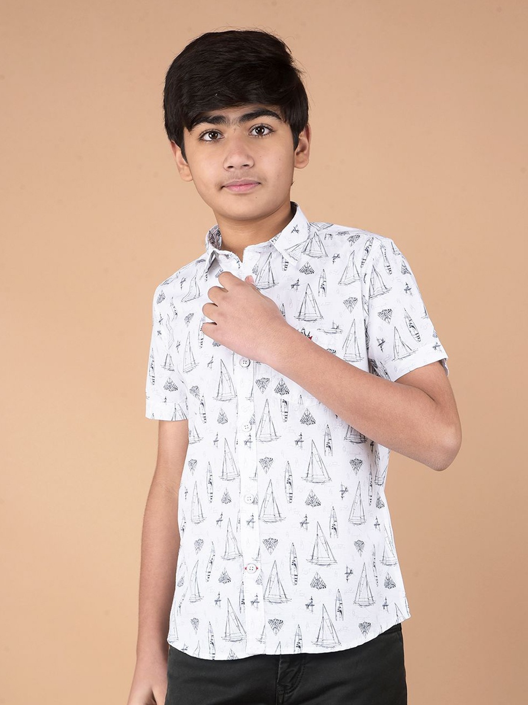 

Crimsoune Club Boys Classic Fit Spread Collar Graphic Printed Cotton Casual Shirt, White