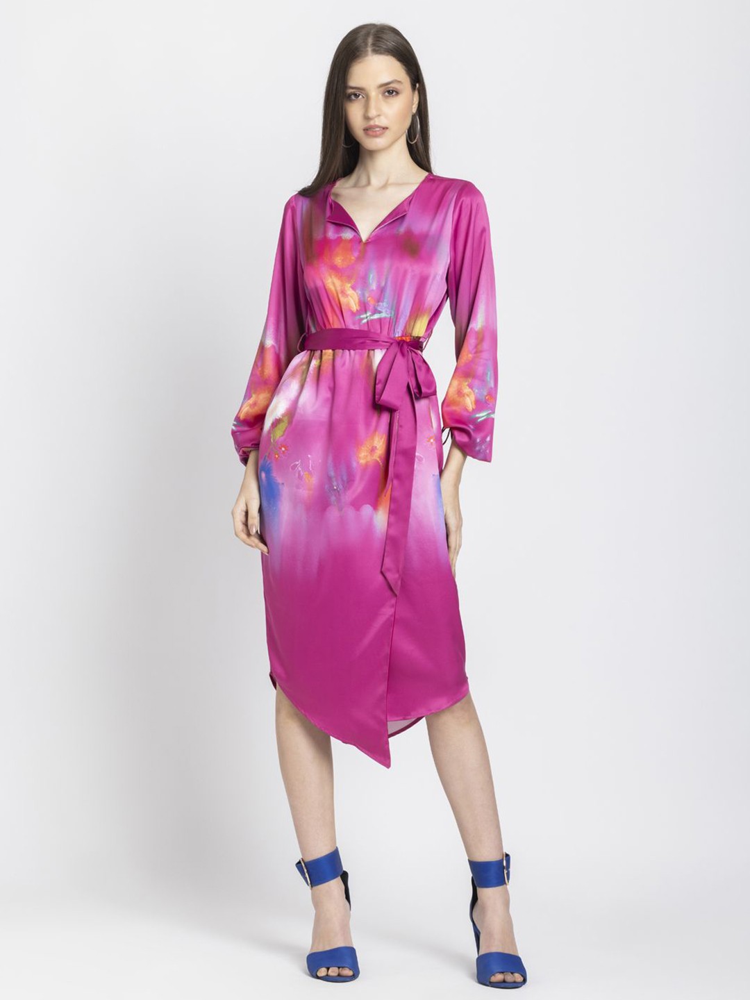 

SHAYE Pink V-Neck Floral Print Full Sleeves Casual Dresses For Women