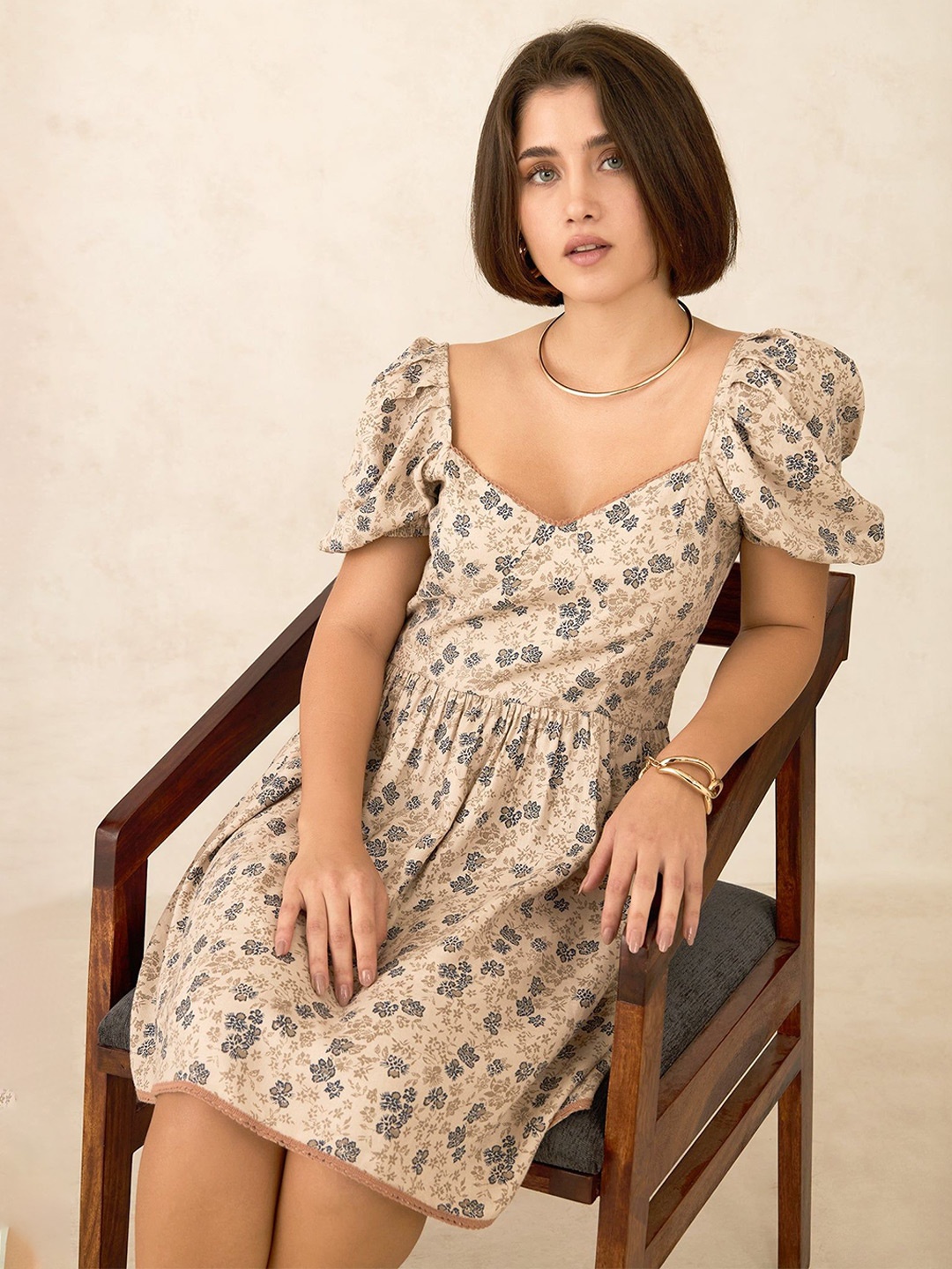 

Virgio Esha Lace Detail Flared Dress, Beige
