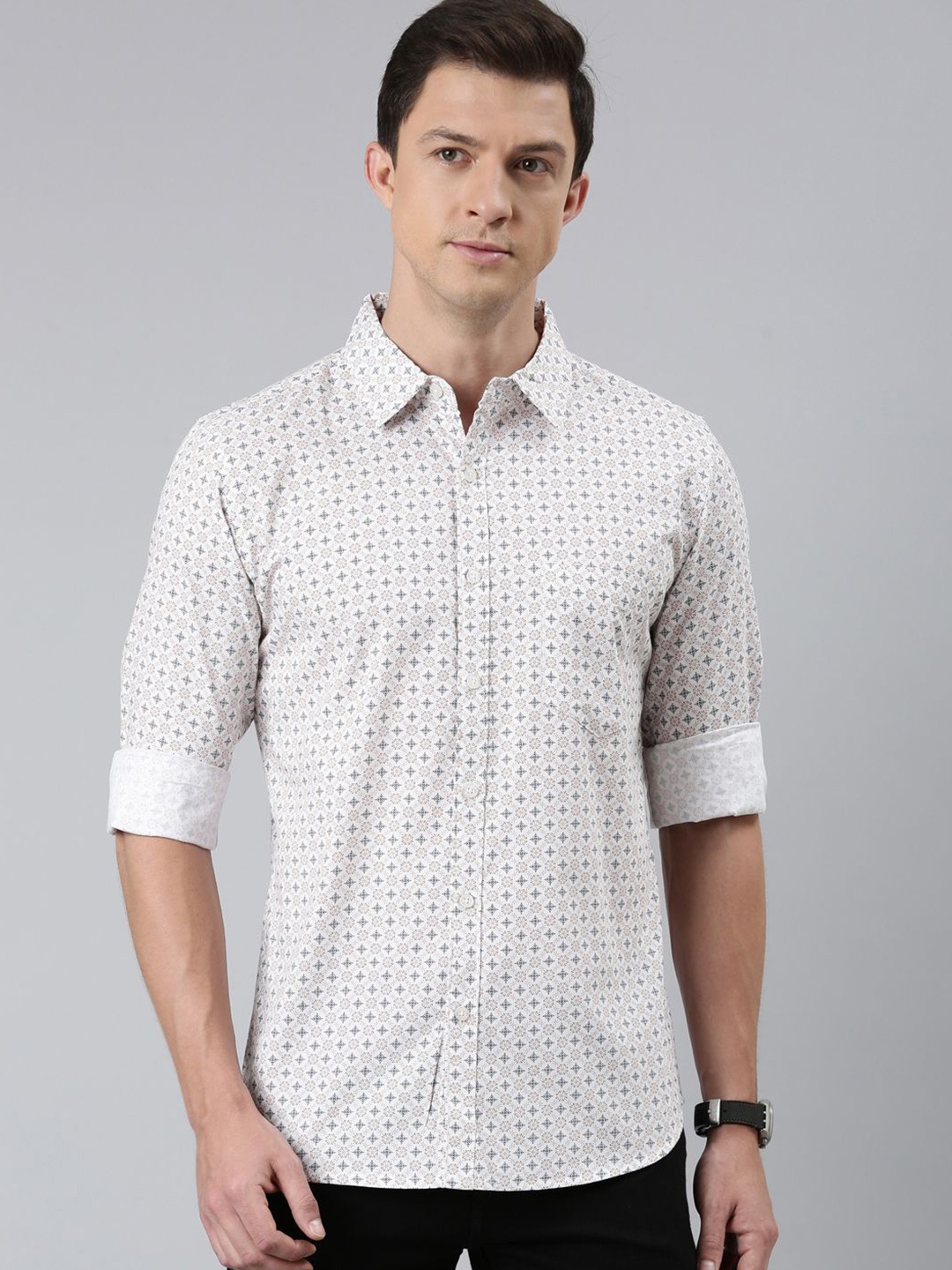 

Provogue Men Spread Collar Floral Printed Cotton Casual Shirt, White