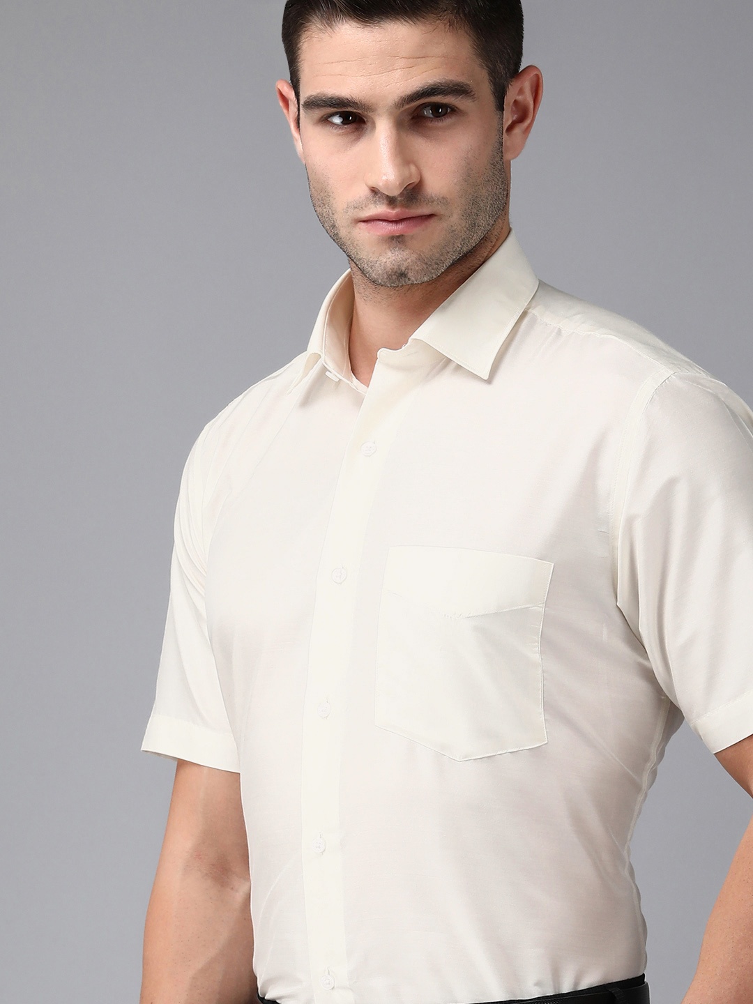 

Van Heusen Custom Fit Pure Silk Formal Shirt, Yellow