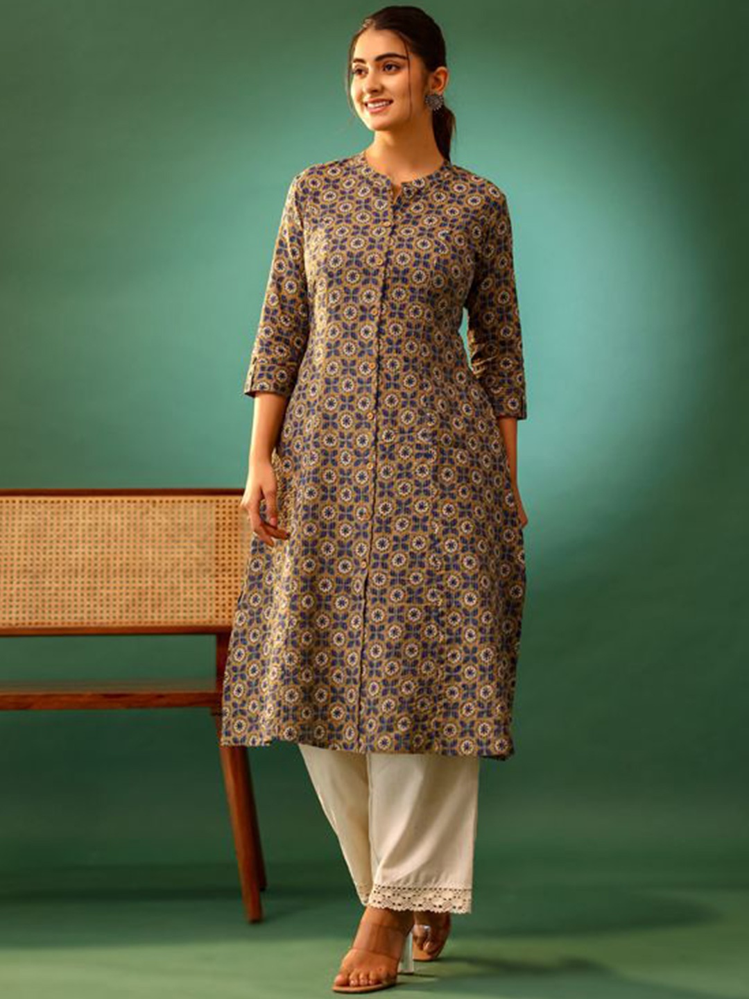 

Vivika Printed Pure Cotton Straight Kurta, Brown