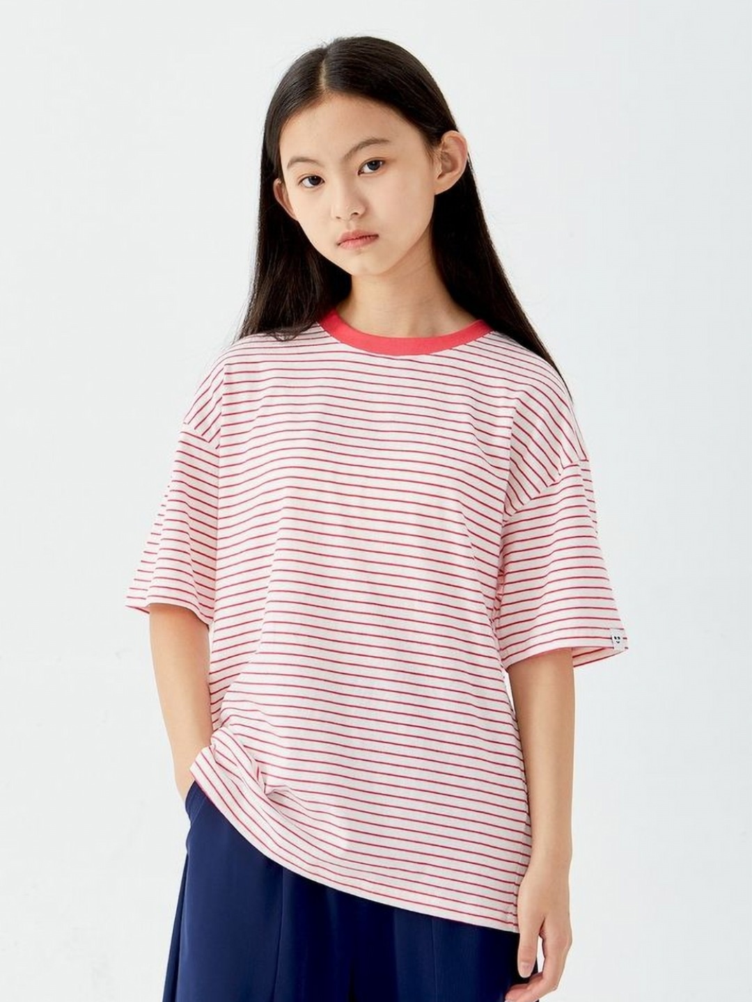 

LULU & SKY Girls Striped Round Neck Cotton Oversized T-shirt, White