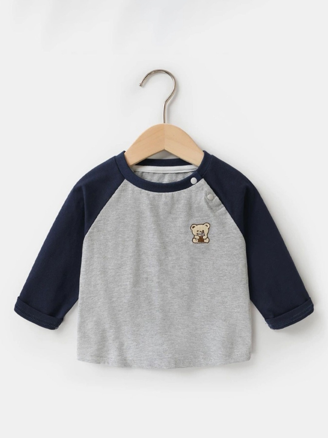 

LULU & SKY Girls Colourblocked Round Neck Cotton T-shirt, Grey