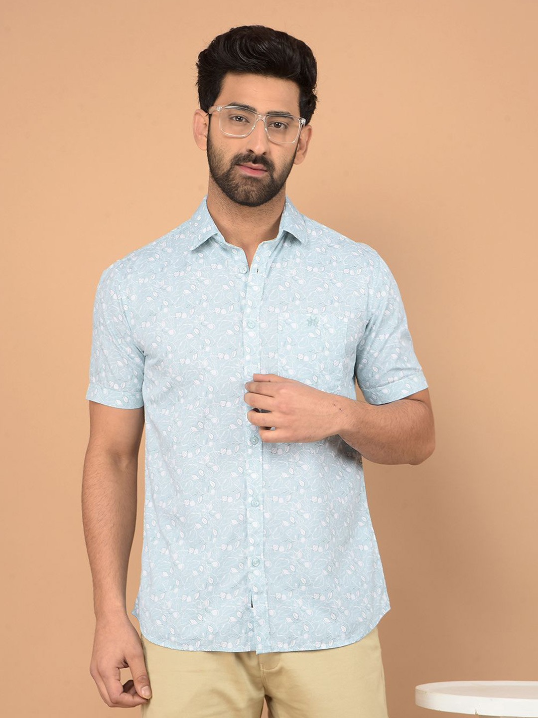 

Crimsoune Club Men Classic Slim Fit Spread Collar Floral Printed Cotton Casual Shirt, Blue