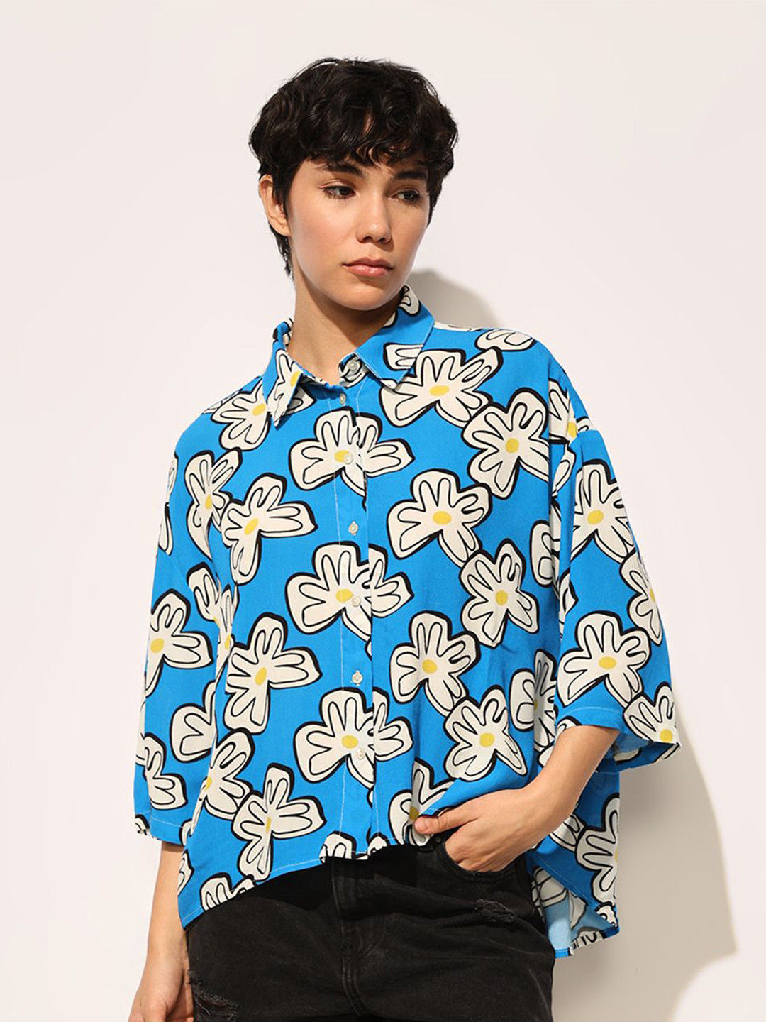 

ONLY Women onlD KENZI Relaxed Fit Spread Collar Conversational Printed Casual Shirt, Blue