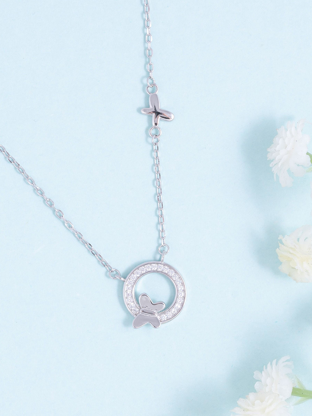 

GLYTERS 925 Sterling Silver Rhodium-Plated Circular Shaped Necklace