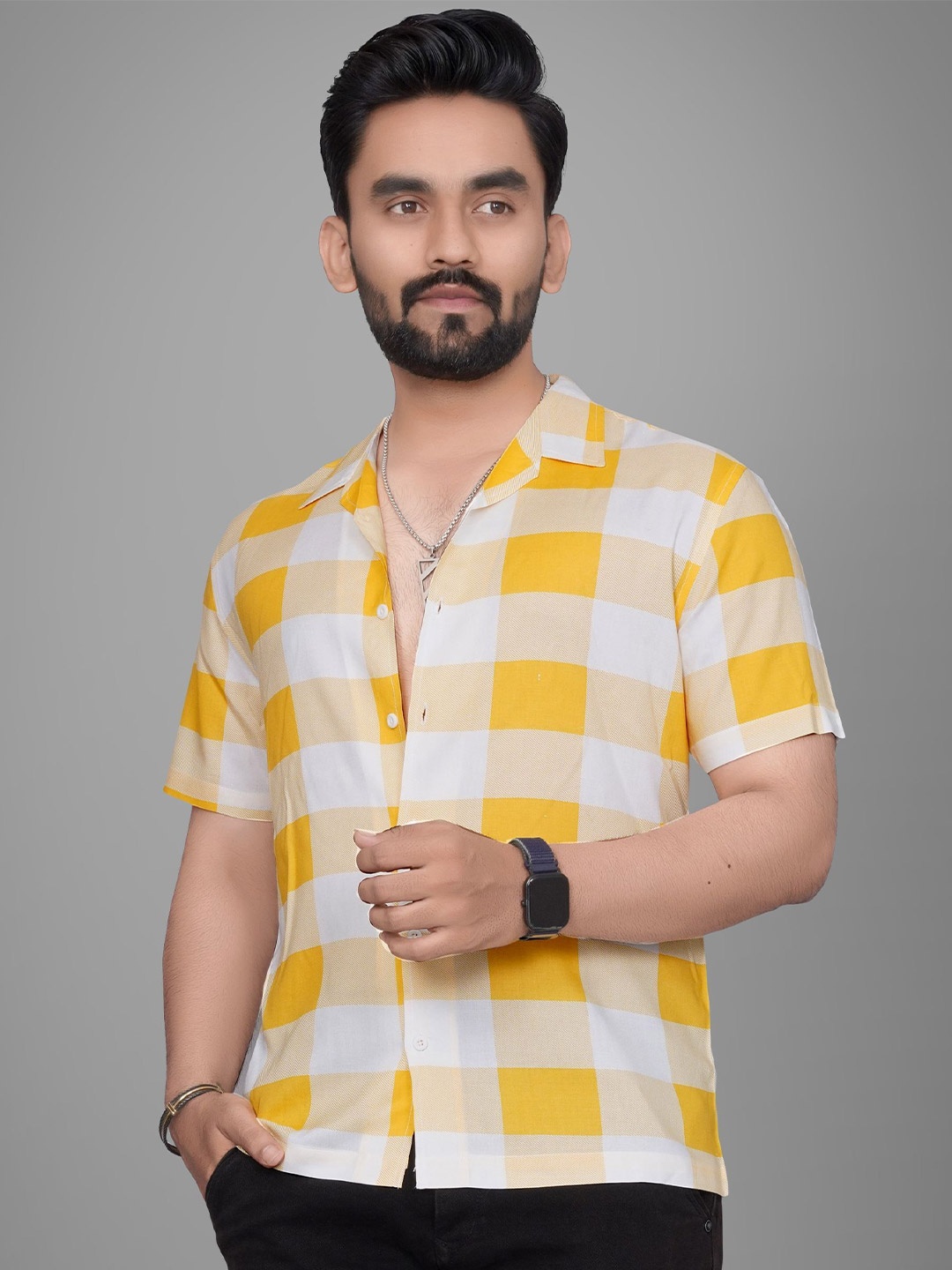 

Metronaut Men Regular Fit Cuban Collar Buffalo Checked Casual Shirt, Yellow
