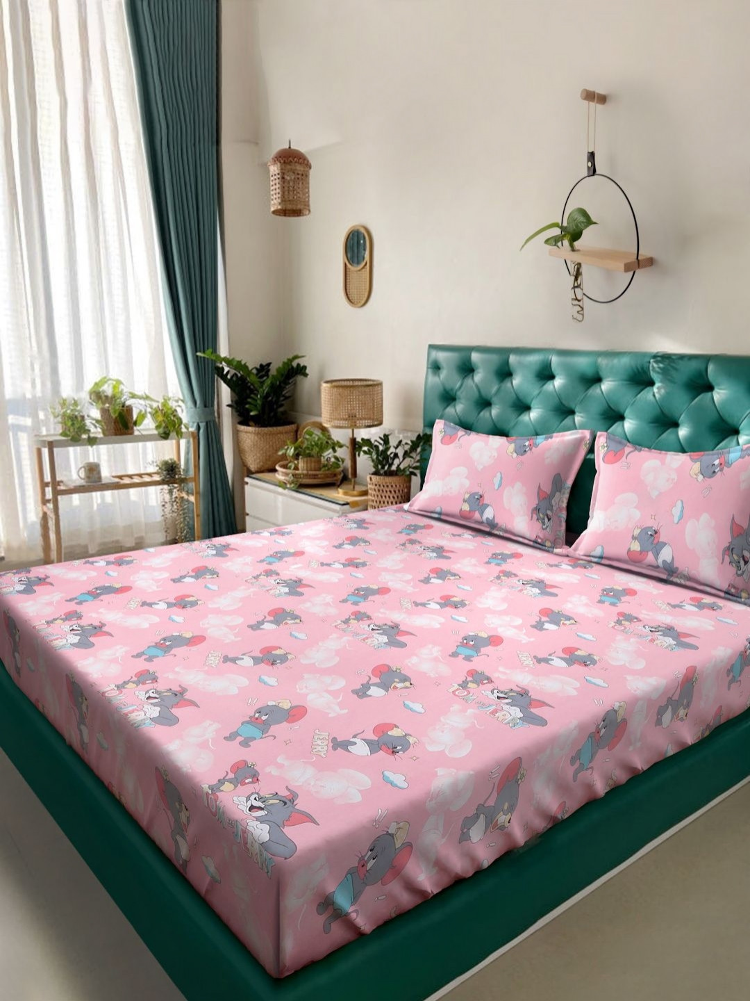 

KLOTTHE Pink & Grey Printed Flat 400TC Pure Cotton King Bedsheet With 2 Pillow Cover