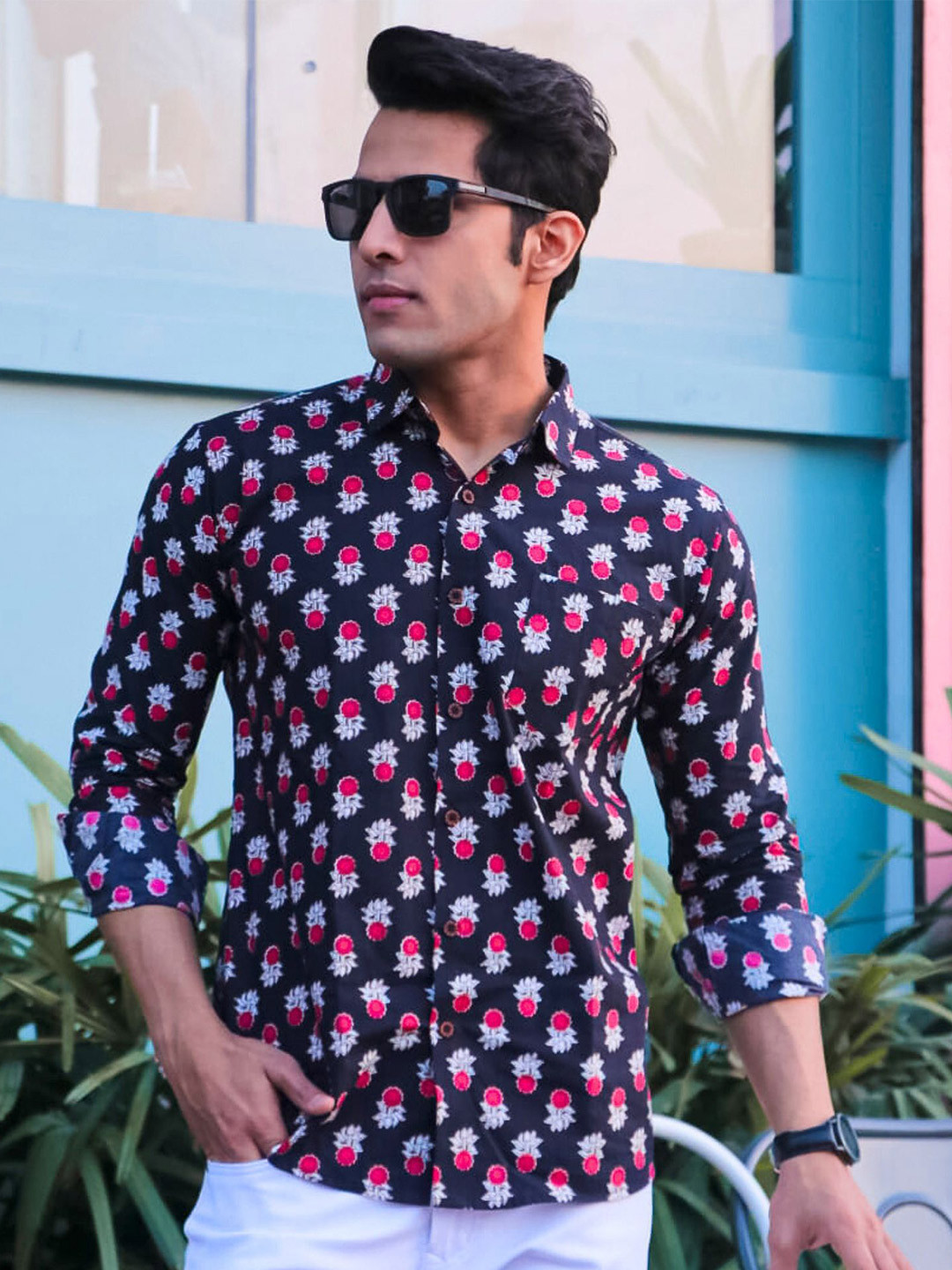 

JAIPURI CROWN Men Classic Fit Spread Collar Floral Printed Cotton Casual Shirt, Black