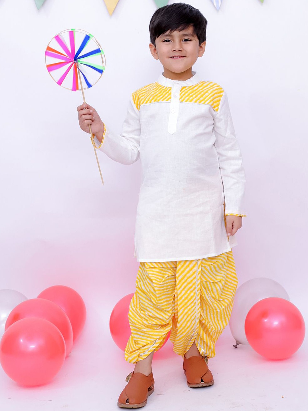 

BownBee Boys Leheriya Printed Mandarin Collar Kurta With Dhoti Pants, Yellow
