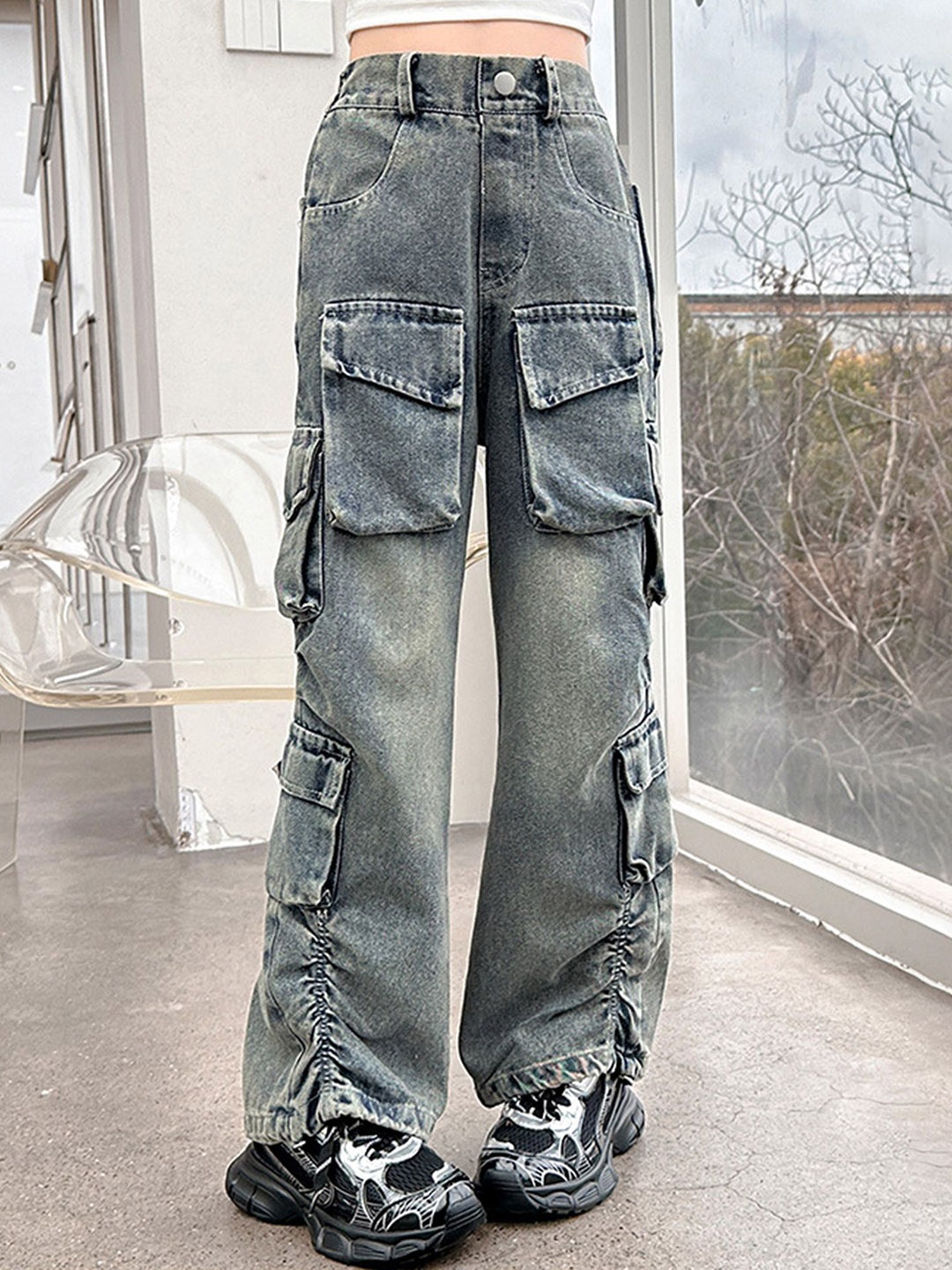 

LULU & SKY Girls High-Rise Heavy Fade Washed Cargo Jeans, Blue
