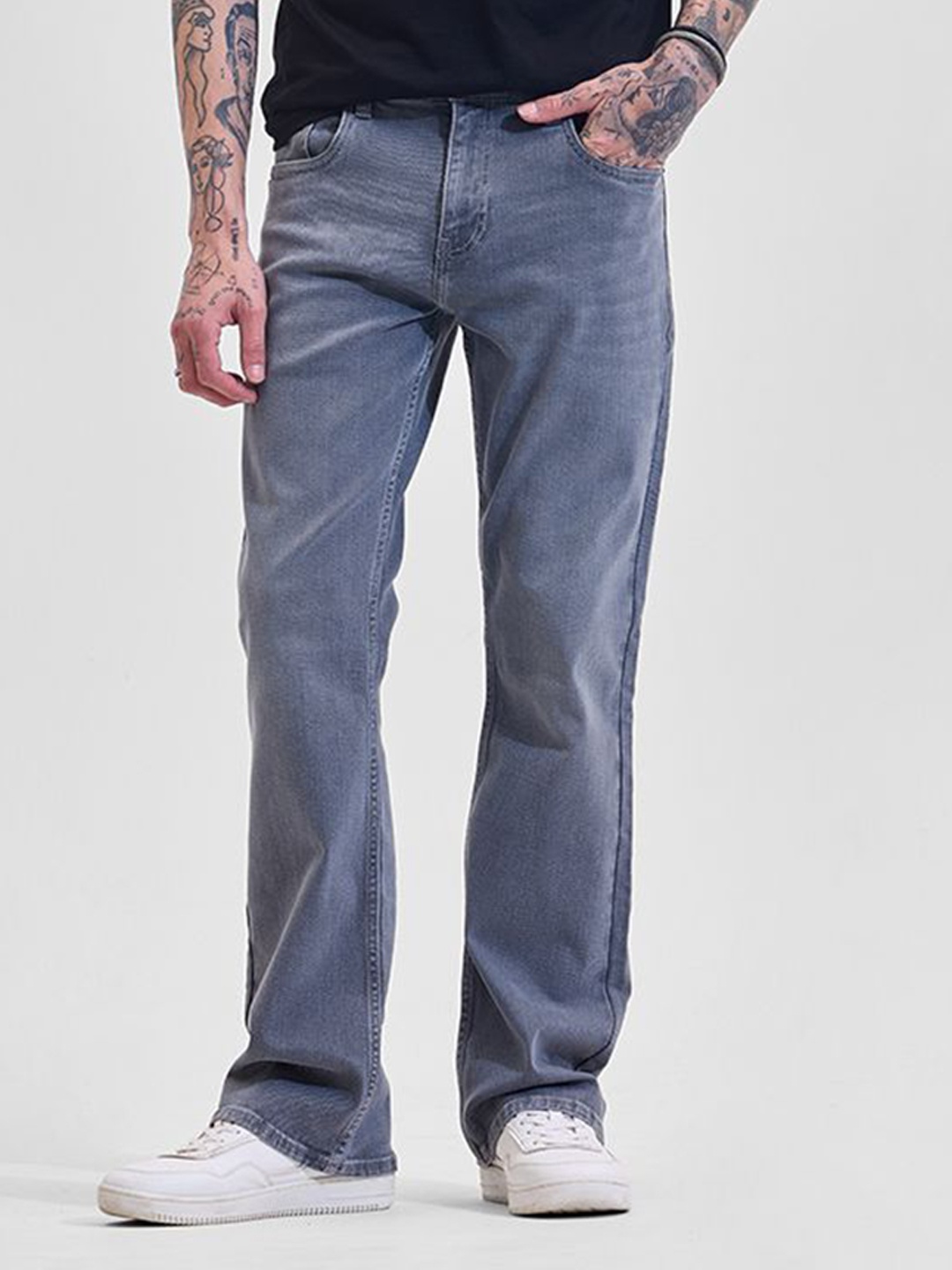 

Snitch Men Blue Solid Bootcut Mid Rise Jeans, Steel