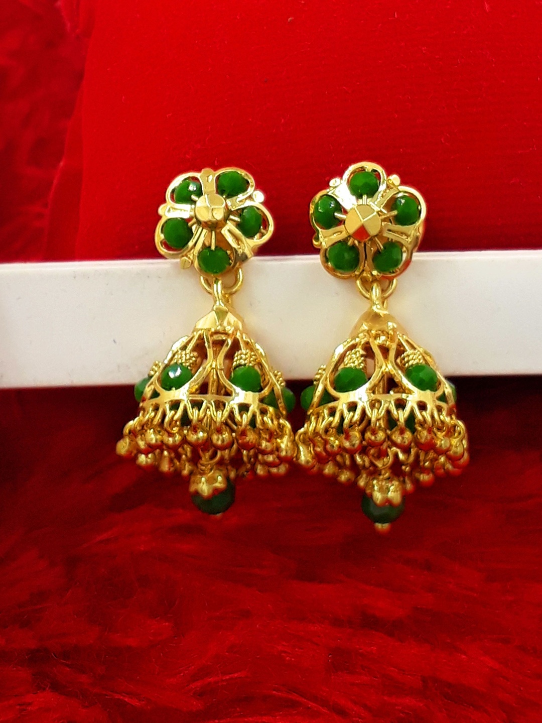 

Anujeet Fashion Hub Gold-Plated Artificial Stones Studded Dome Shaped Jhumkas, Green