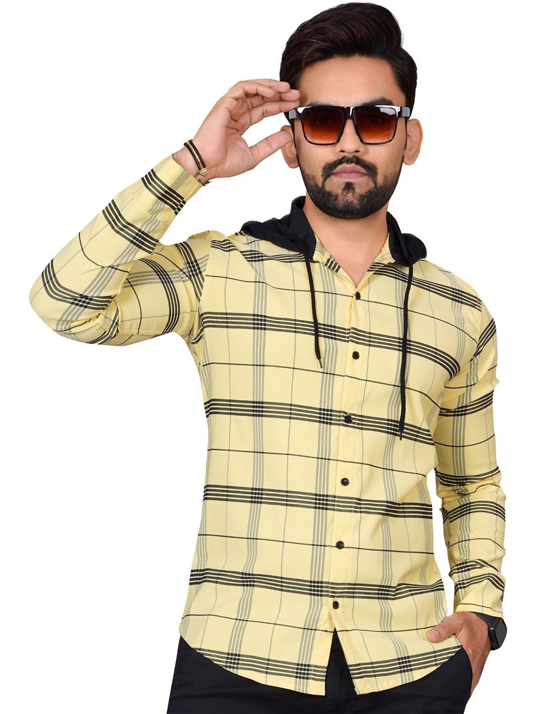 

Metronaut Men Regular Fit Hood Checked Elastane Casual Shirt, Yellow