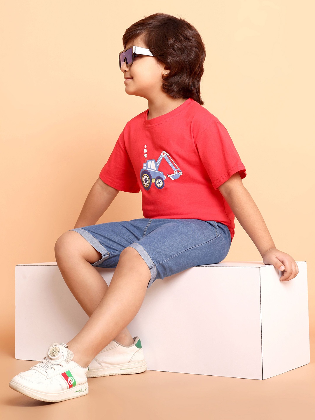 

HERE&NOW Boys Printed Round Neck Pure Cotton T-Shirt With Shorts, Red