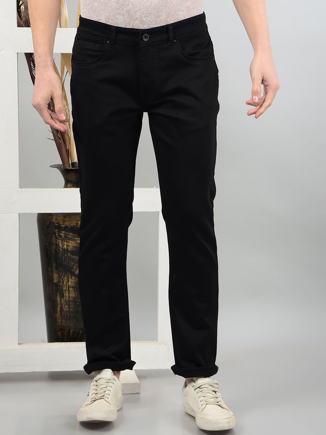

Crimsoune Club Men Slim Fit Heavy Fade Stretchable Jeans, Black