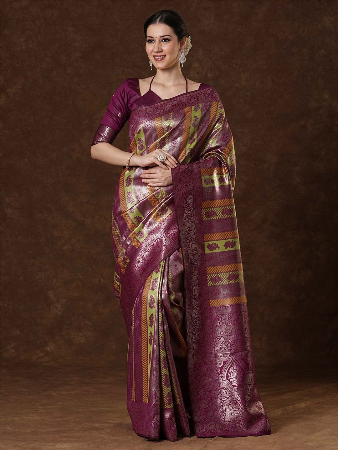 

Saree mall Ethnic Motifs Zari Silk Blend Kanjeevaram Sarees, Magenta