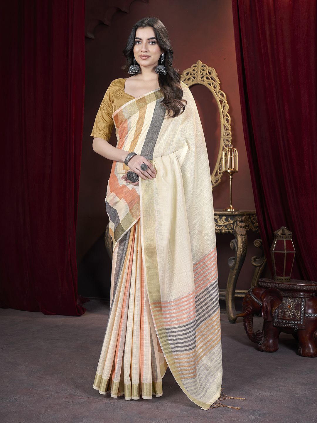 

Dori Striped Zari Pure Cotton Banarasi Saree, White