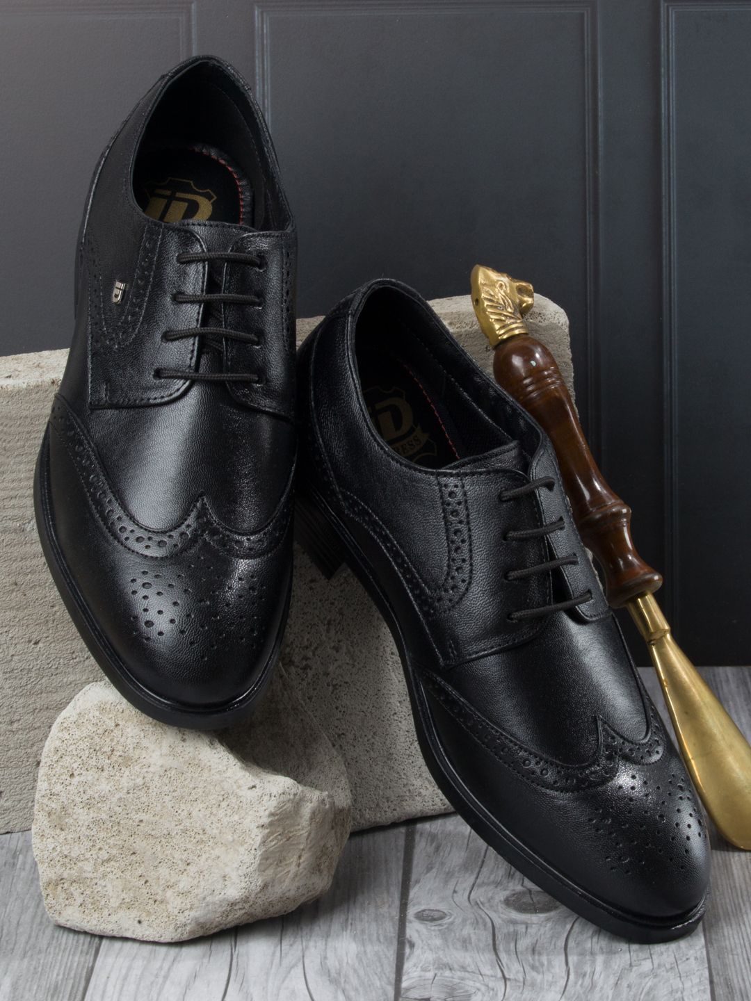 

ID Men Round Toe Lace Up Formal Brogue, Black