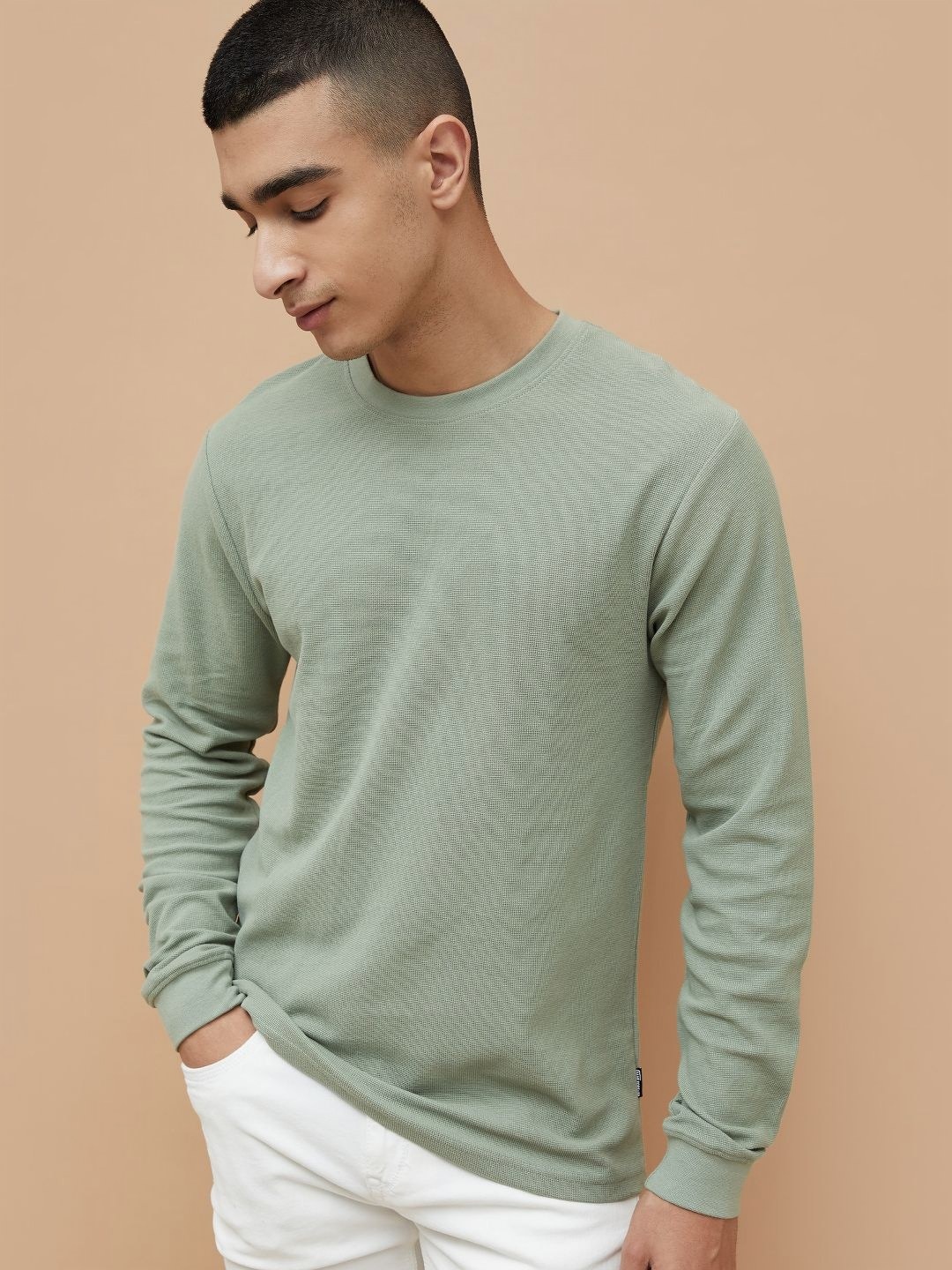 

Fame Forever by Lifestyle Men Solid Round Neck Cotton T-shirt, Grey