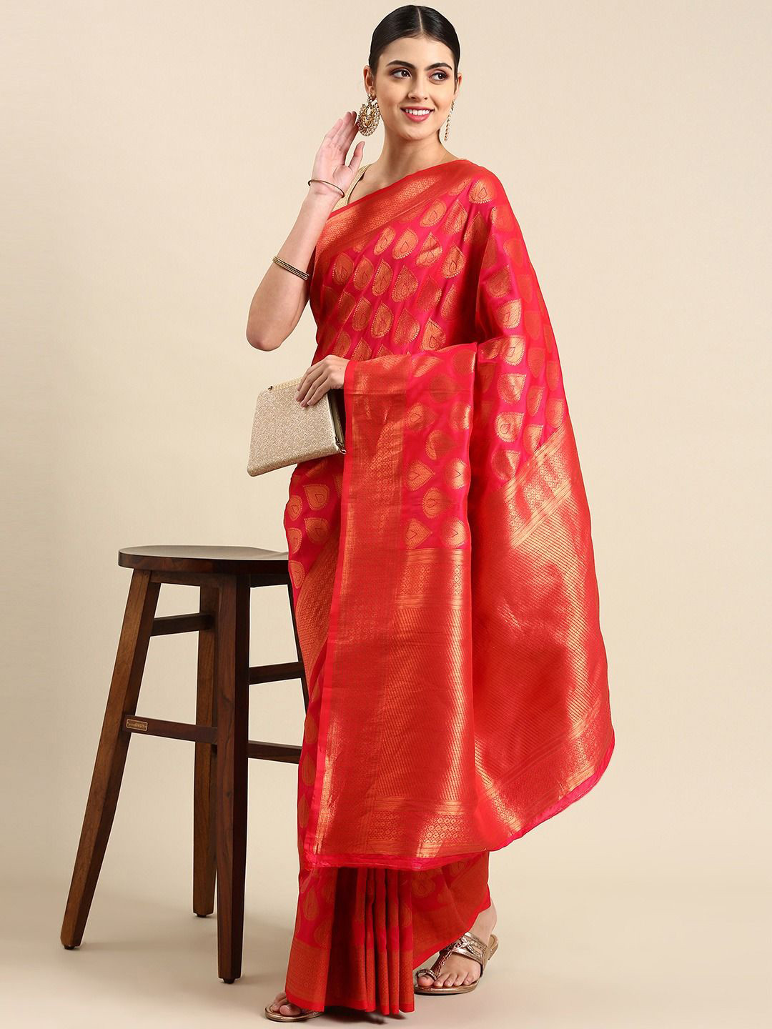 

DIVASTRI Ethnic Motifs Woven Design Zari Banarasi Saree, Pink