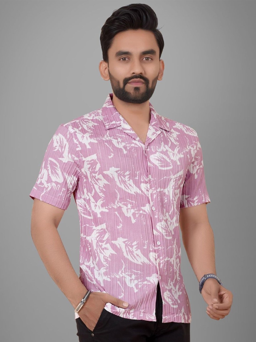 

Metronaut Men Regular Fit Cuban Collar Floral Printed Cotton Casual Shirt, Pink