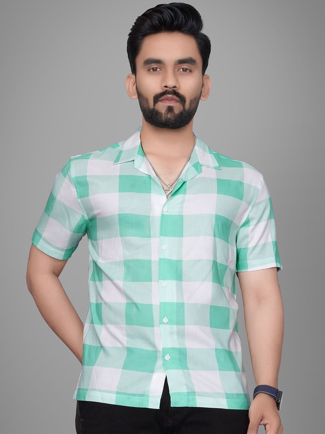 

Metronaut Men Regular Fit Cuban Collar Buffalo Checked Casual Shirt, Green