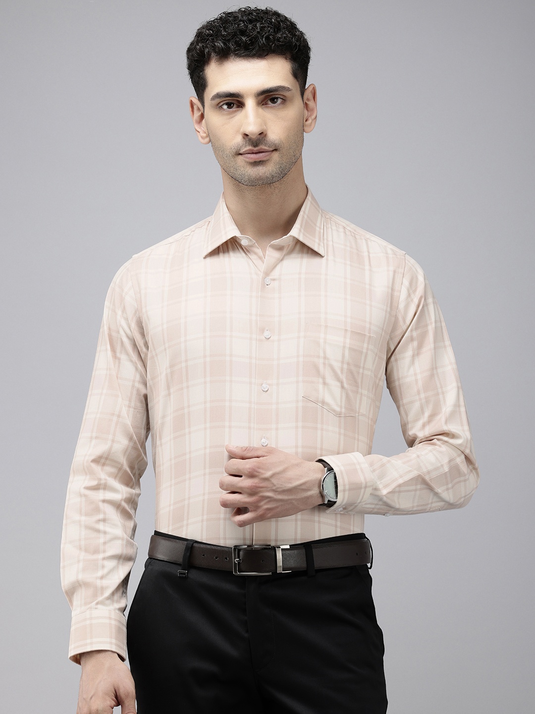 

Van Heusen Men Slim Fit Checked Pure Cotton Formal Shirt, Nude