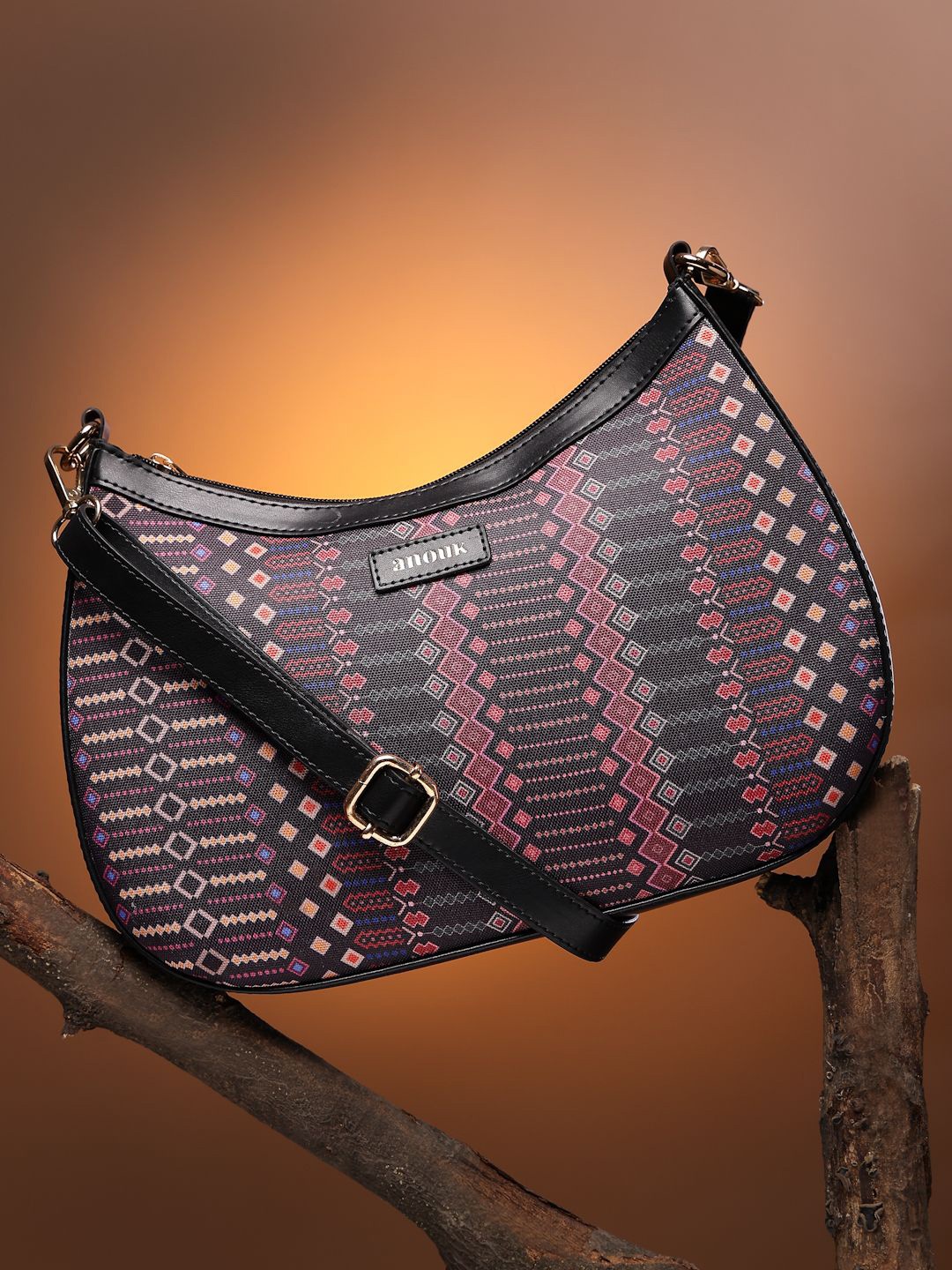

Anouk Women Geometric Printed Crossbody Sling Bag, Black