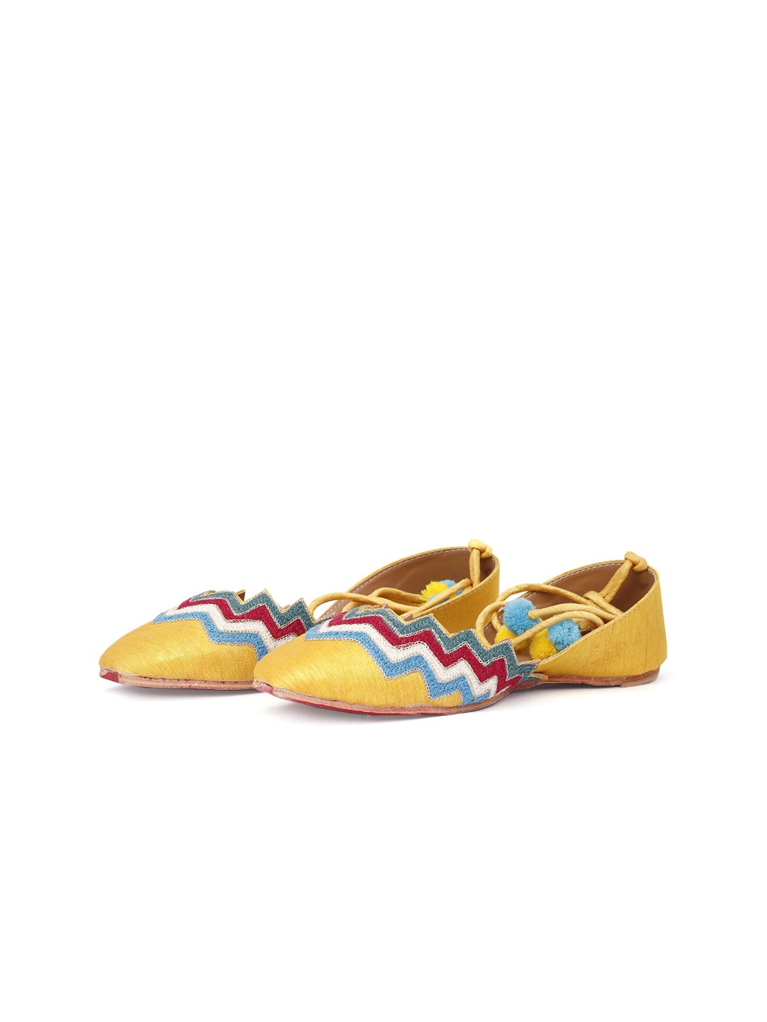 

Saagah Women Woven Design Round Toe Mojaris, Yellow