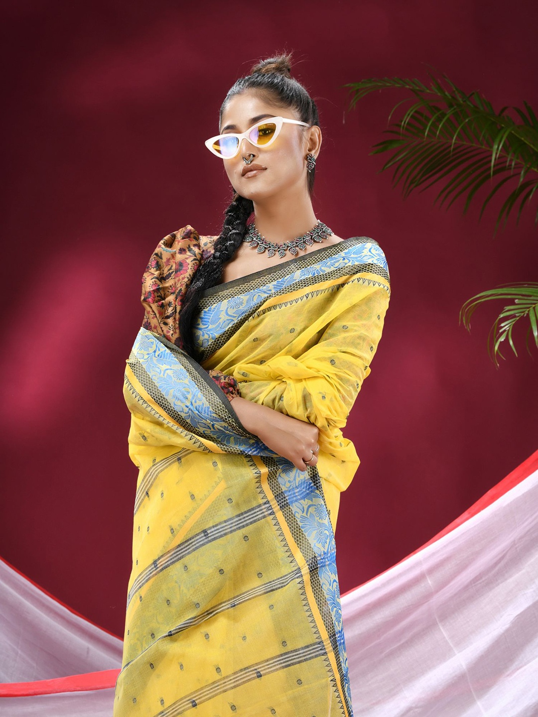 

TANTLOOM Ethnic Motifs Woven Design Pure Cotton Handloom Taant Saree, Yellow