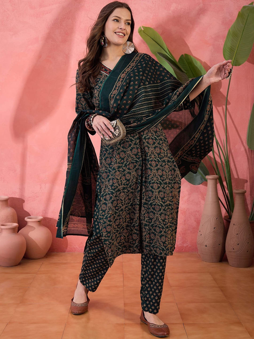 

RangDeep Floral Printed V Neck Pure Cotton Kurta With Trousers & Dupatta, Green