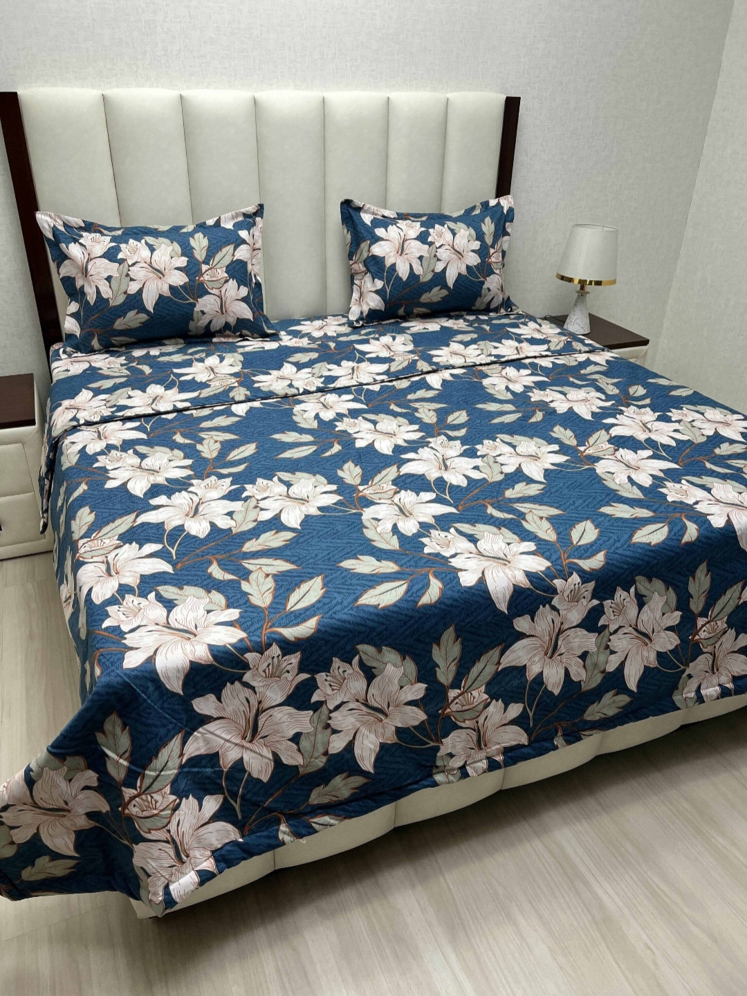 

Pure Decor Blue And Beige Floral Printed Double King Superfine Bedding Set