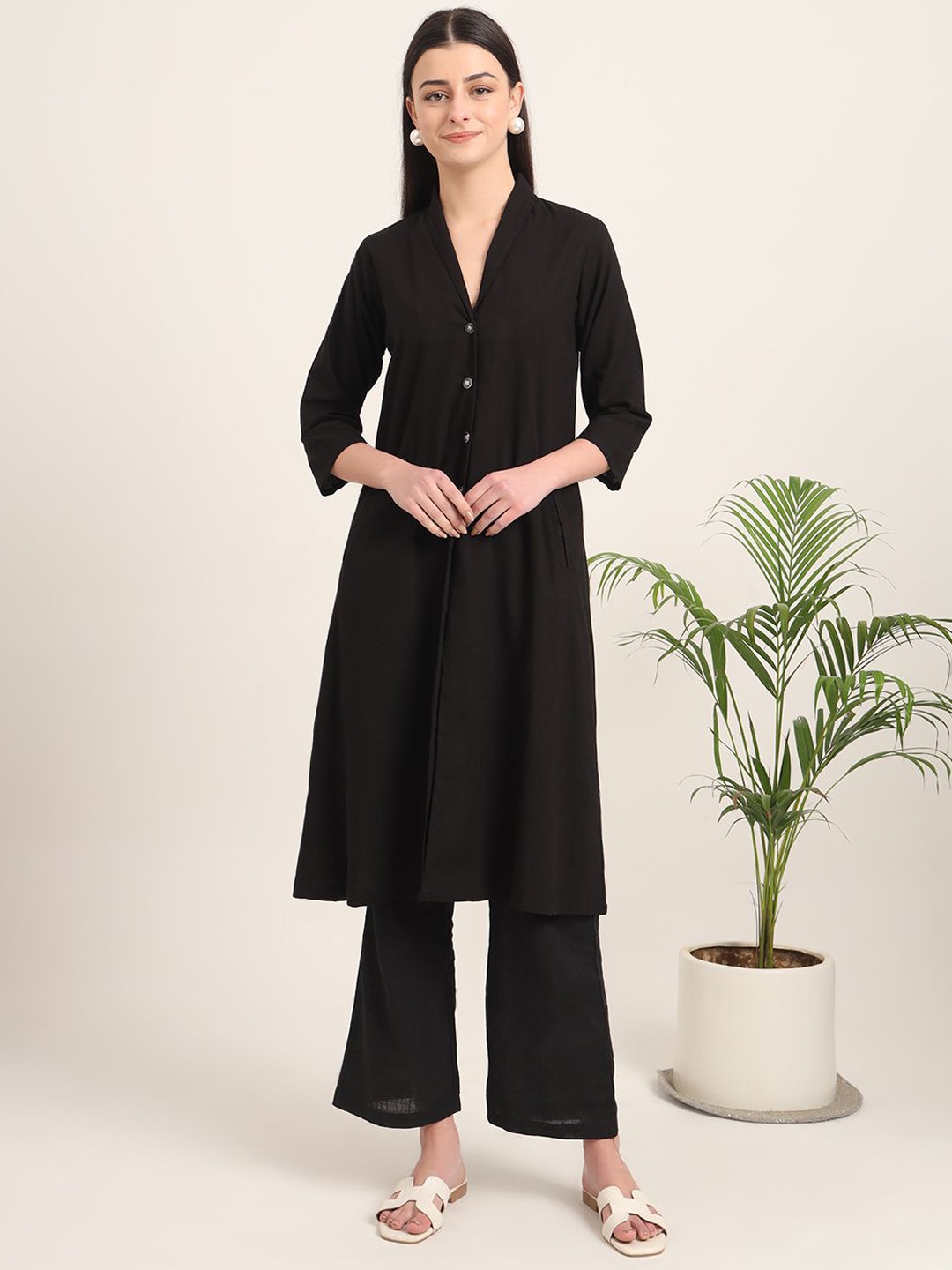 

Thevasa Shawl Collar Pure Cotton Tunic With Trousers, Black