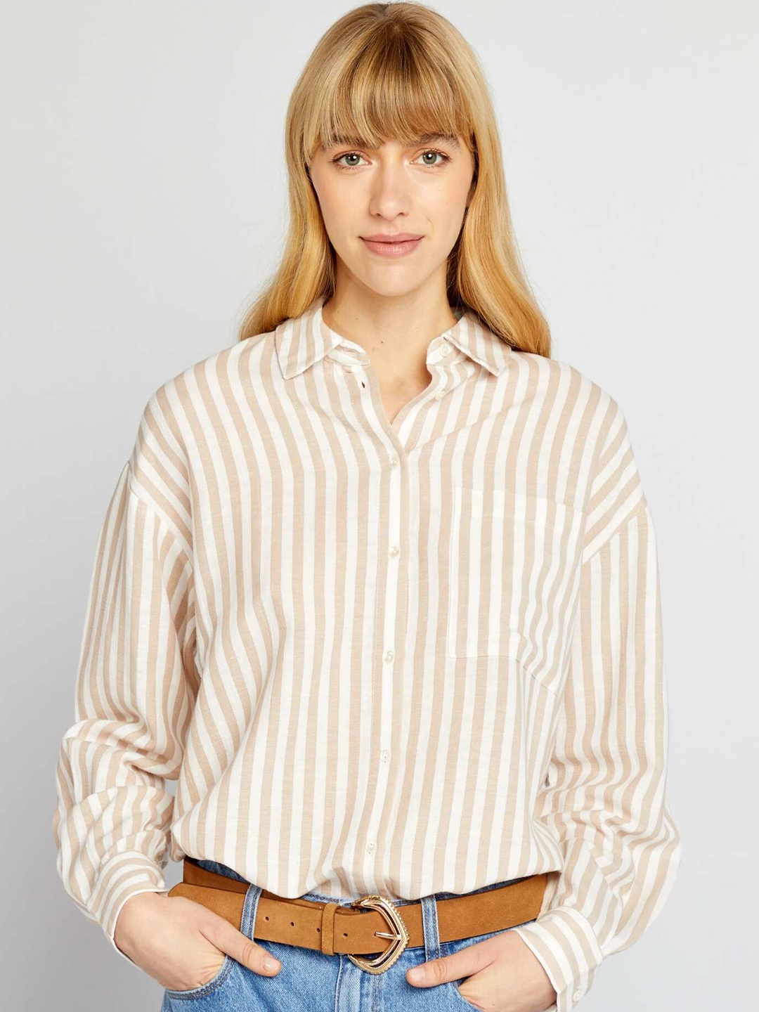 

KIABI Women Comfort Fit Spread Collar Vertical Striped Casual Shirt, Beige