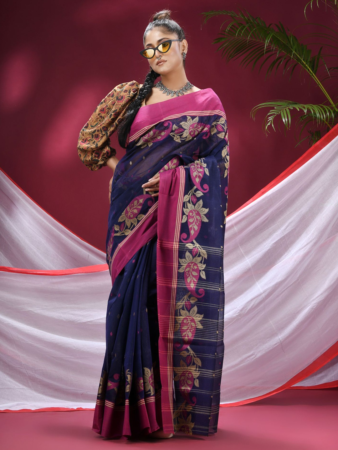 

TANTLOOM Paisley Pure Cotton Saree, Blue