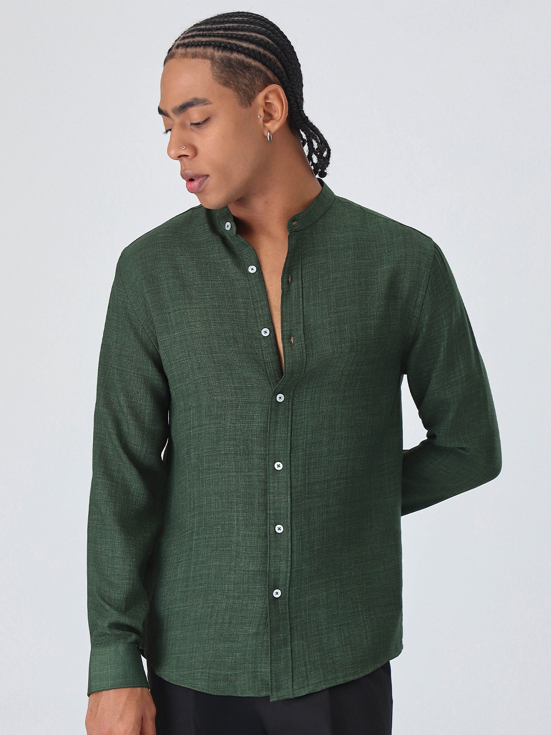 

Banana Club Men Dark Green Mandarin Collar Shirt
