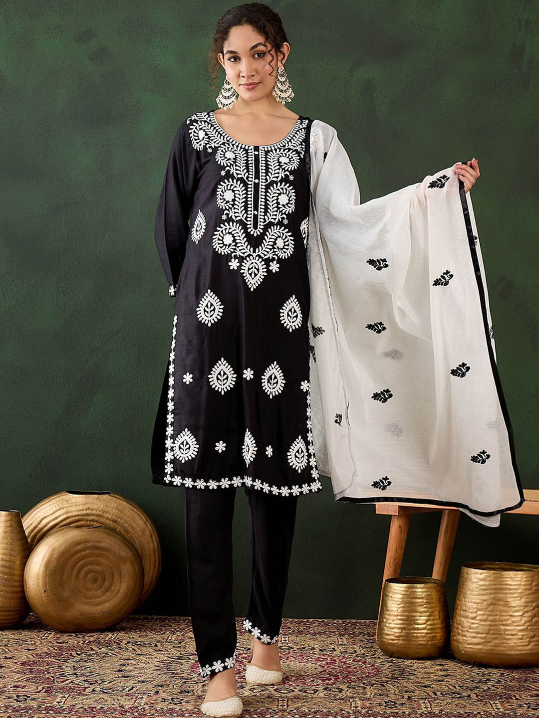 

MANVAA Floral Embroidered Straight Thread Work Kurta With Trousers And Dupatta, Black