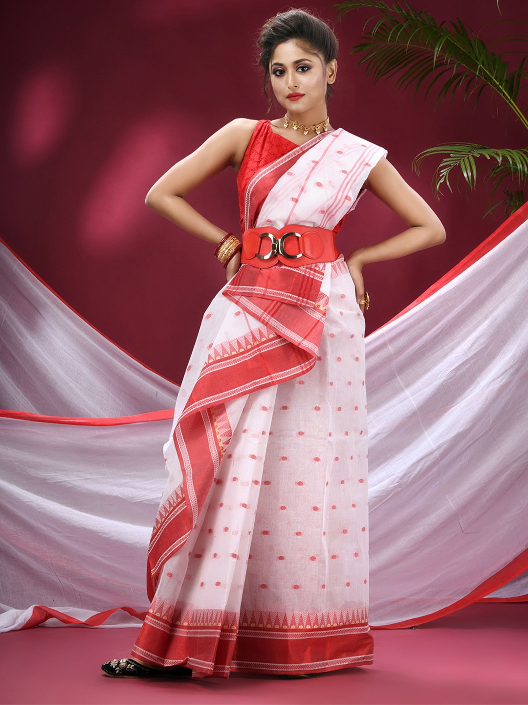 

TANTLOOM Ethnic Motifs Pure Cotton Taant Saree, White