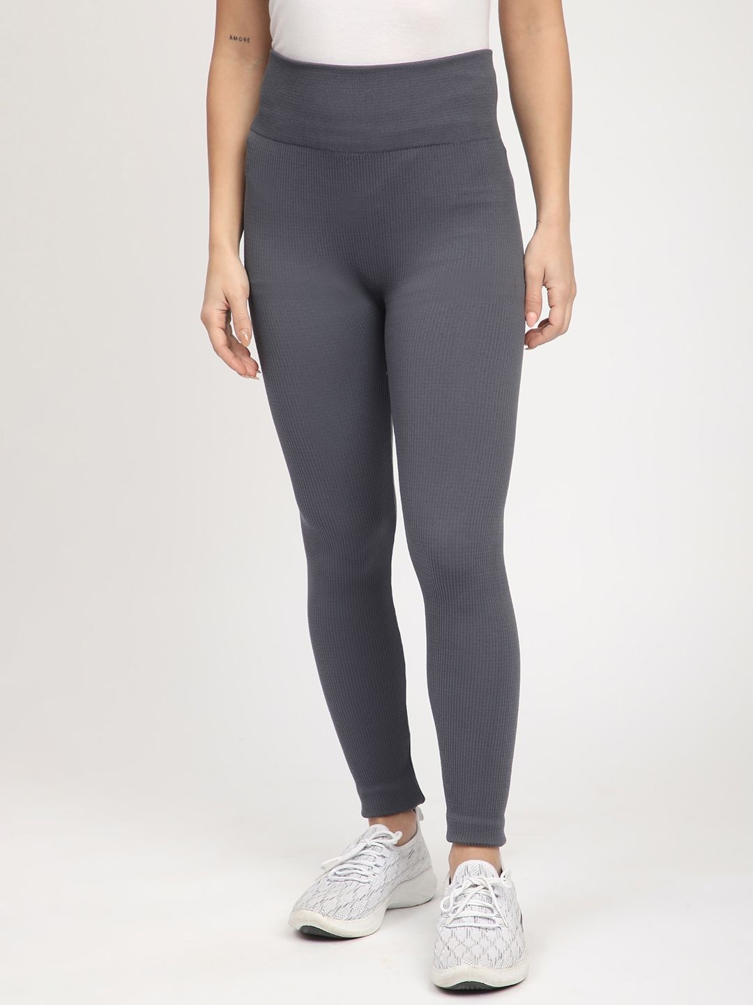 

R&B Women Tight Fit Mid-Rise Capris, Charcoal