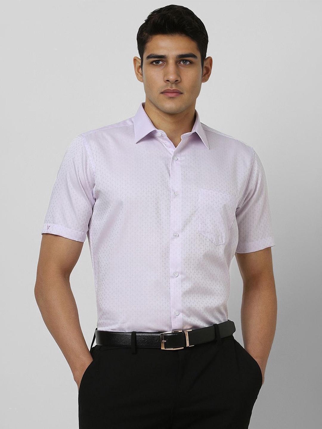 

Van Heusen Men Spread Collar Textured Cotton Formal Shirt, Lavender