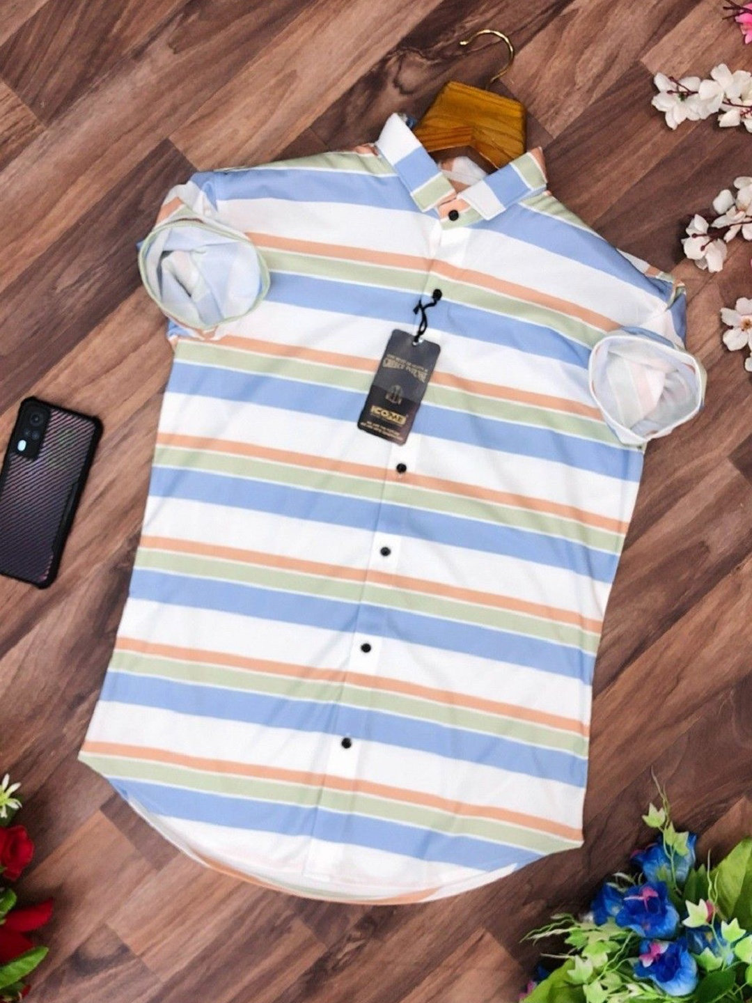 

iCome Men Multi Stripes Opaque Striped Casual Shirt