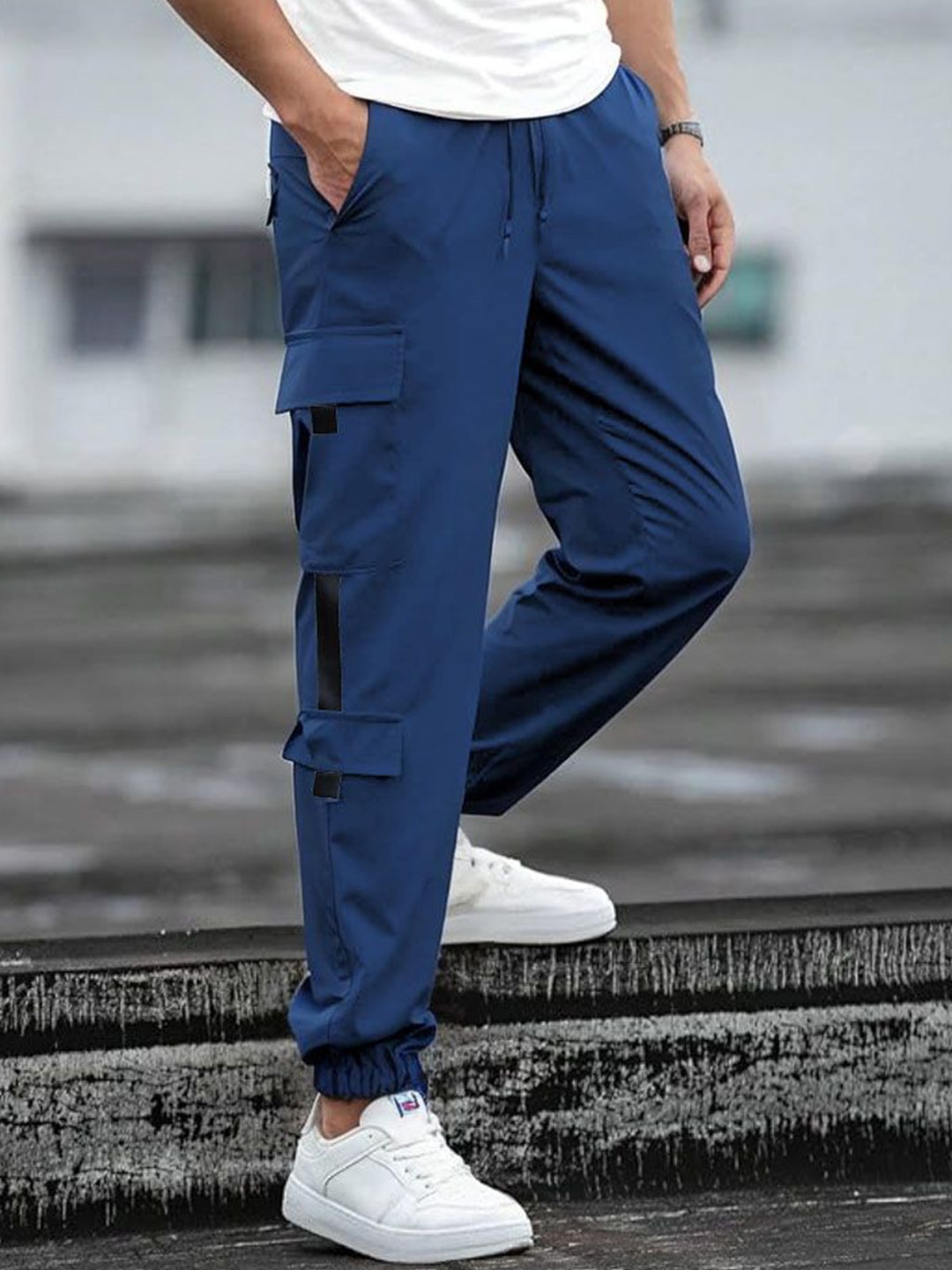 

MACK JONNEY JONNEY Men Cargo Joggers, Blue