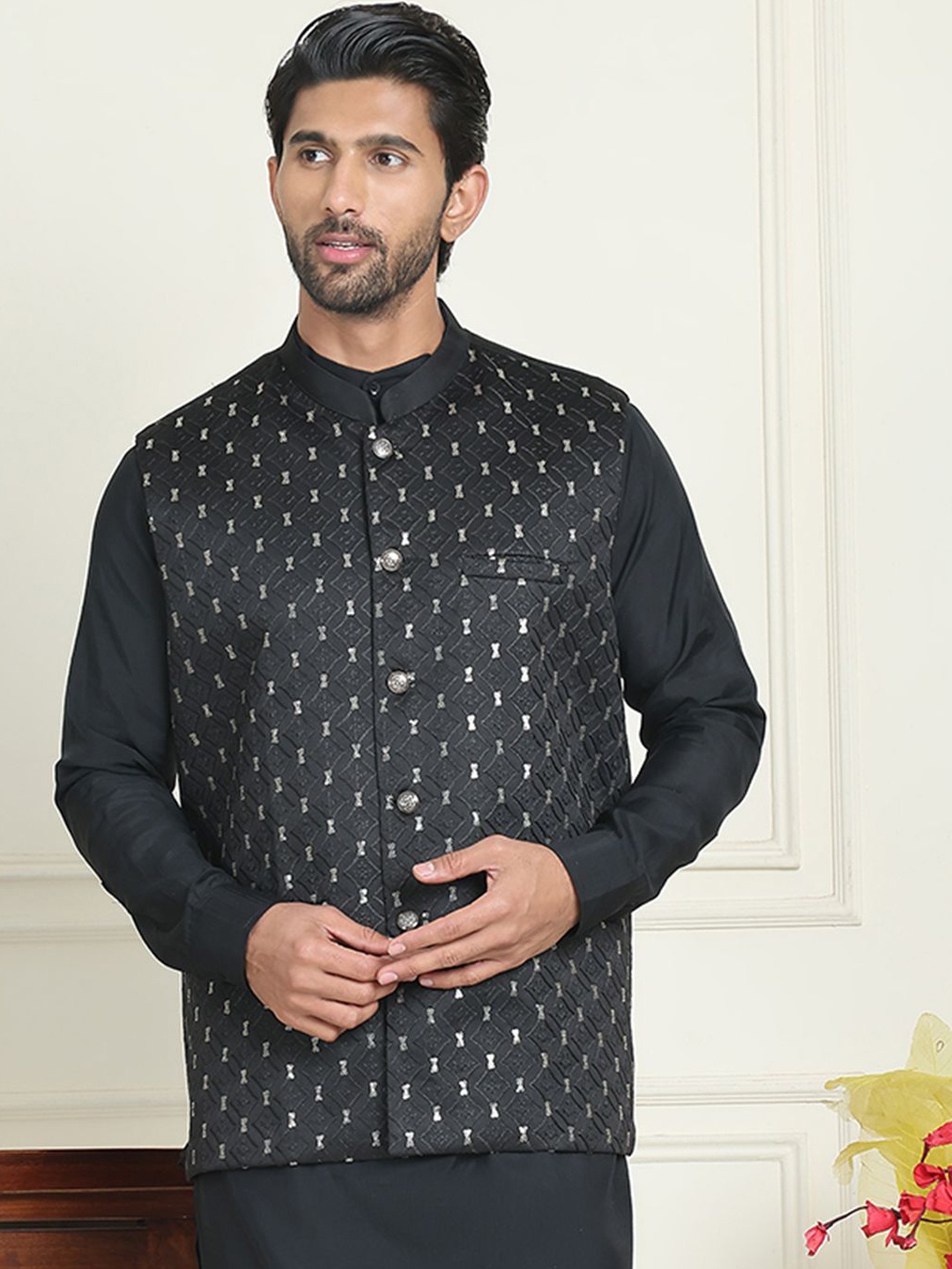 

Anouk Embroidered Woven Mandarin Collar Neck Nehru Jacket, Black