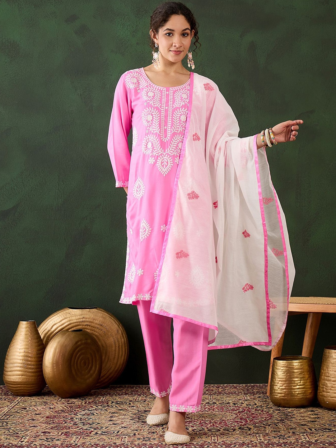 

MANVAA Women Embroidered Regular Thread Work Kurta with Trousers & With Dupatta, Pink