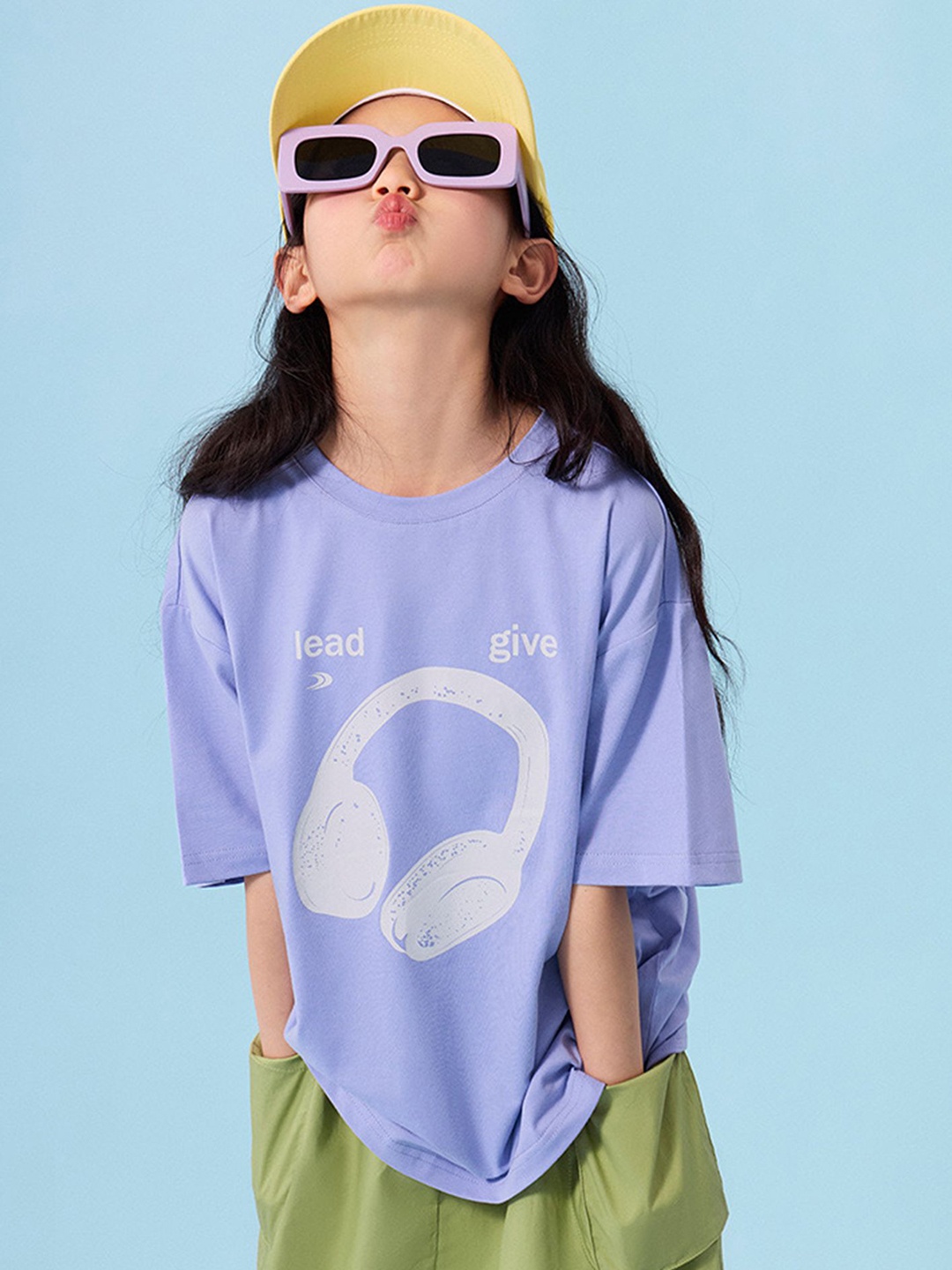 

LULU & SKY Girls Graphic Printed Round Neck Cotton T-shirt, Blue