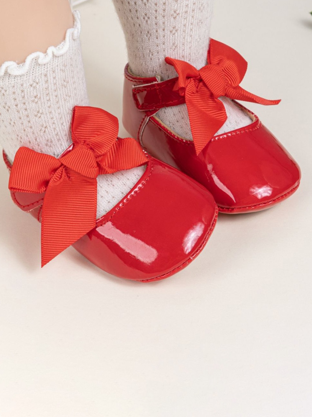 

NESKA MODA 6 To 12 Months Newborn Girls Booties, Red
